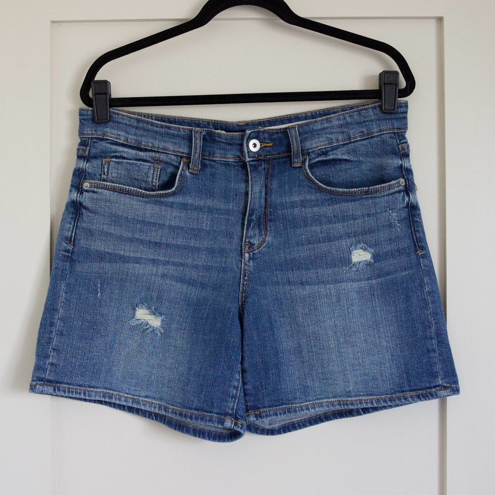 Anthropologie Pilcro and the Letterpress Slim Boyfriend Denim Short 6” Inseam